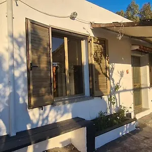 Cosy With Private Parking By The Sea Siniscola